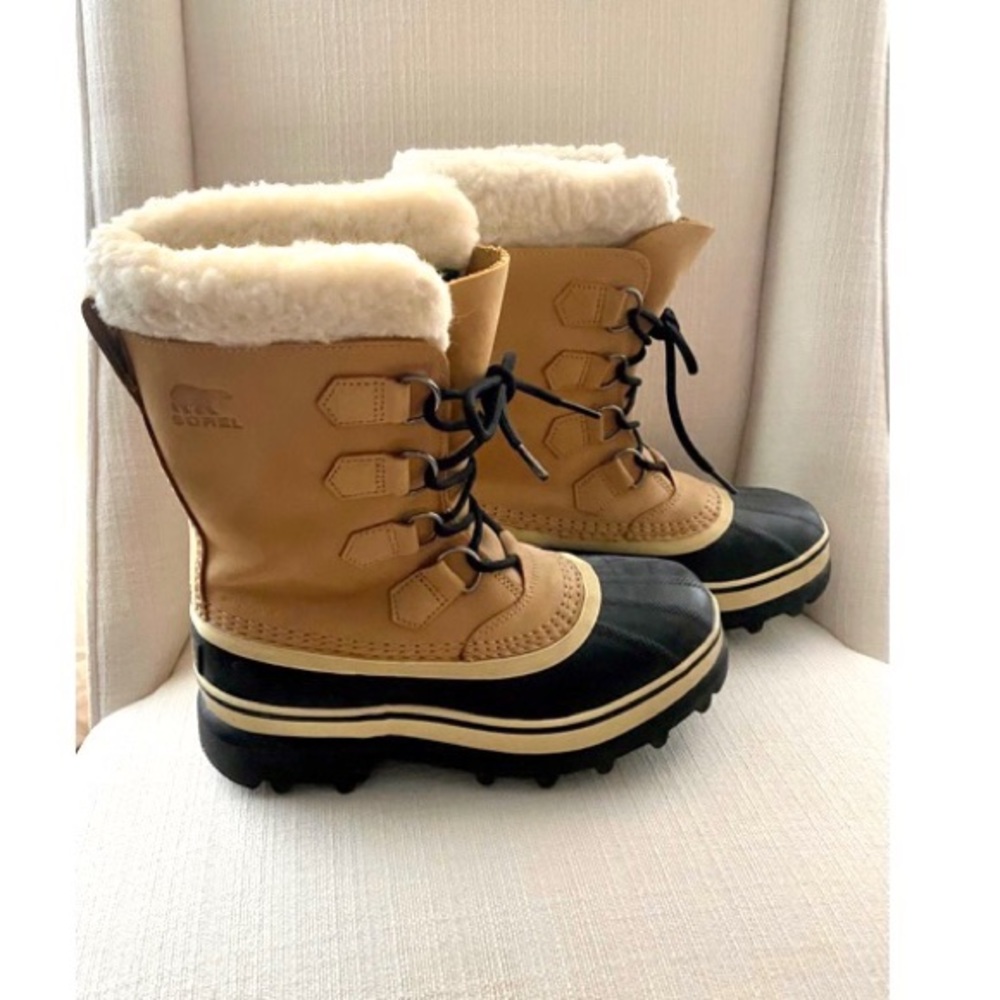 Sorel Caribou Boots (Size 7)